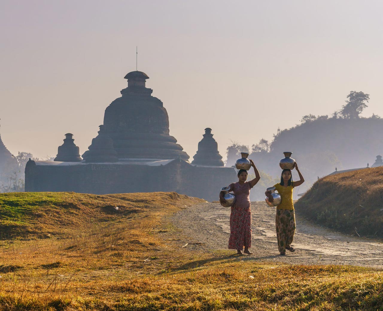 The Dariu Foundation - Myanmar - Two Woman